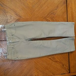 SO Cropped Khaki Pants